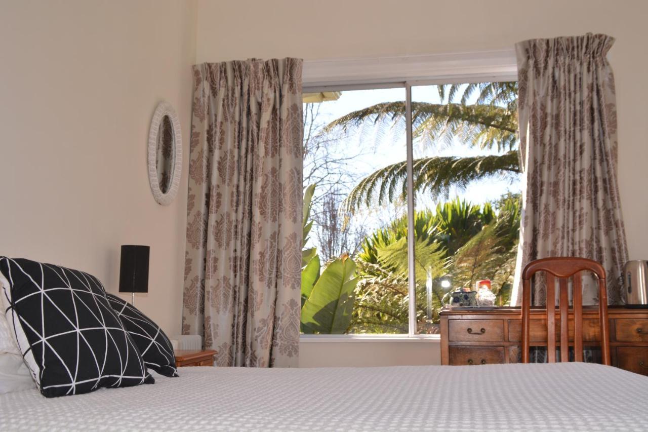 Cherry Tree Manor 3*