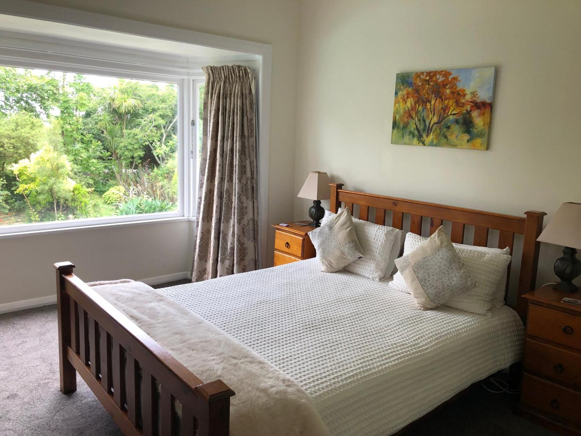 Cherry Tree Manor 3*