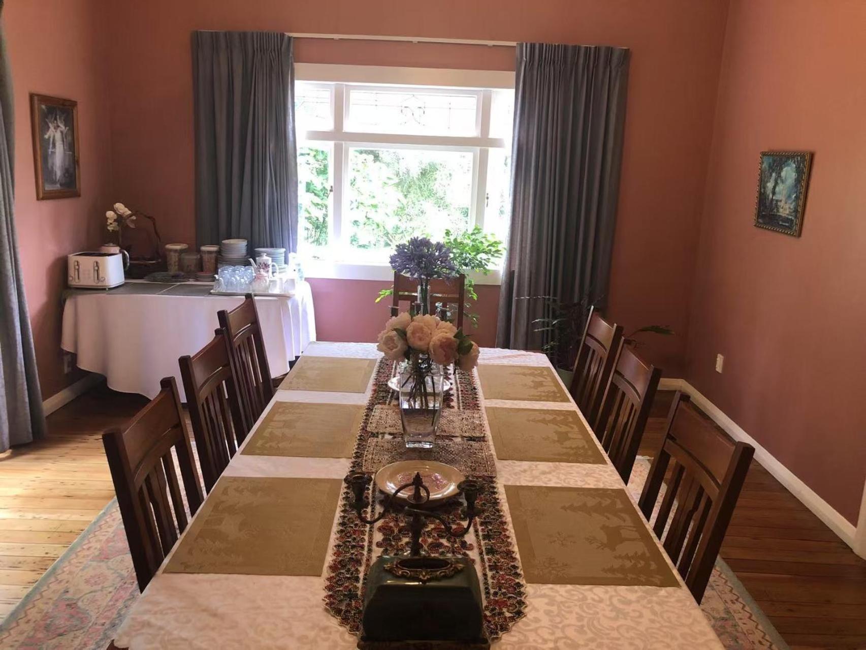 Cherry Tree Manor Bed & Breakfast 3*